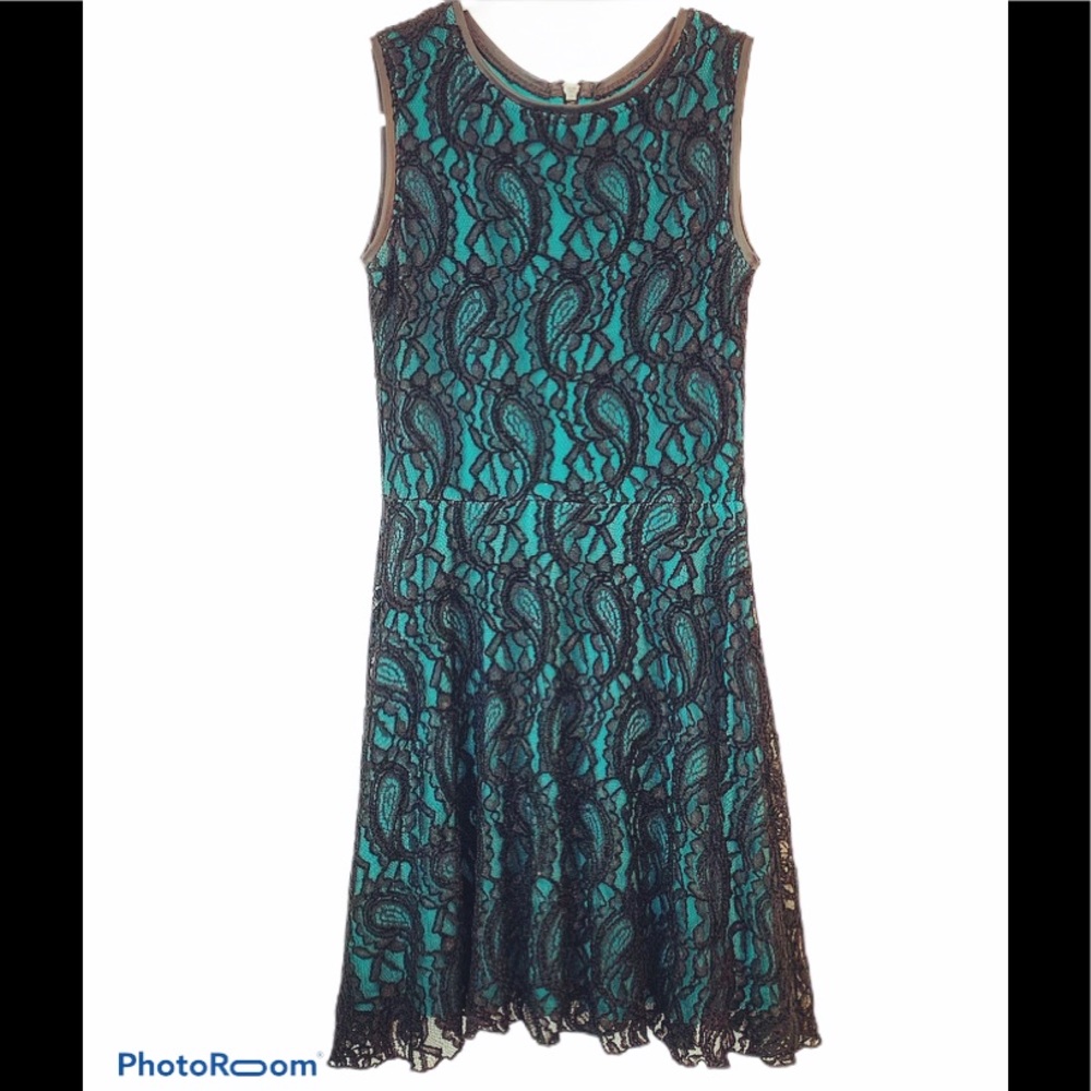 NECESSARY OBJECTS LACE DRESS SLEEVELESS PARTY SPECIAL OCCASION